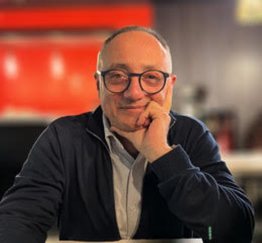 FOTO-Ari_de_Carvalho.jpg